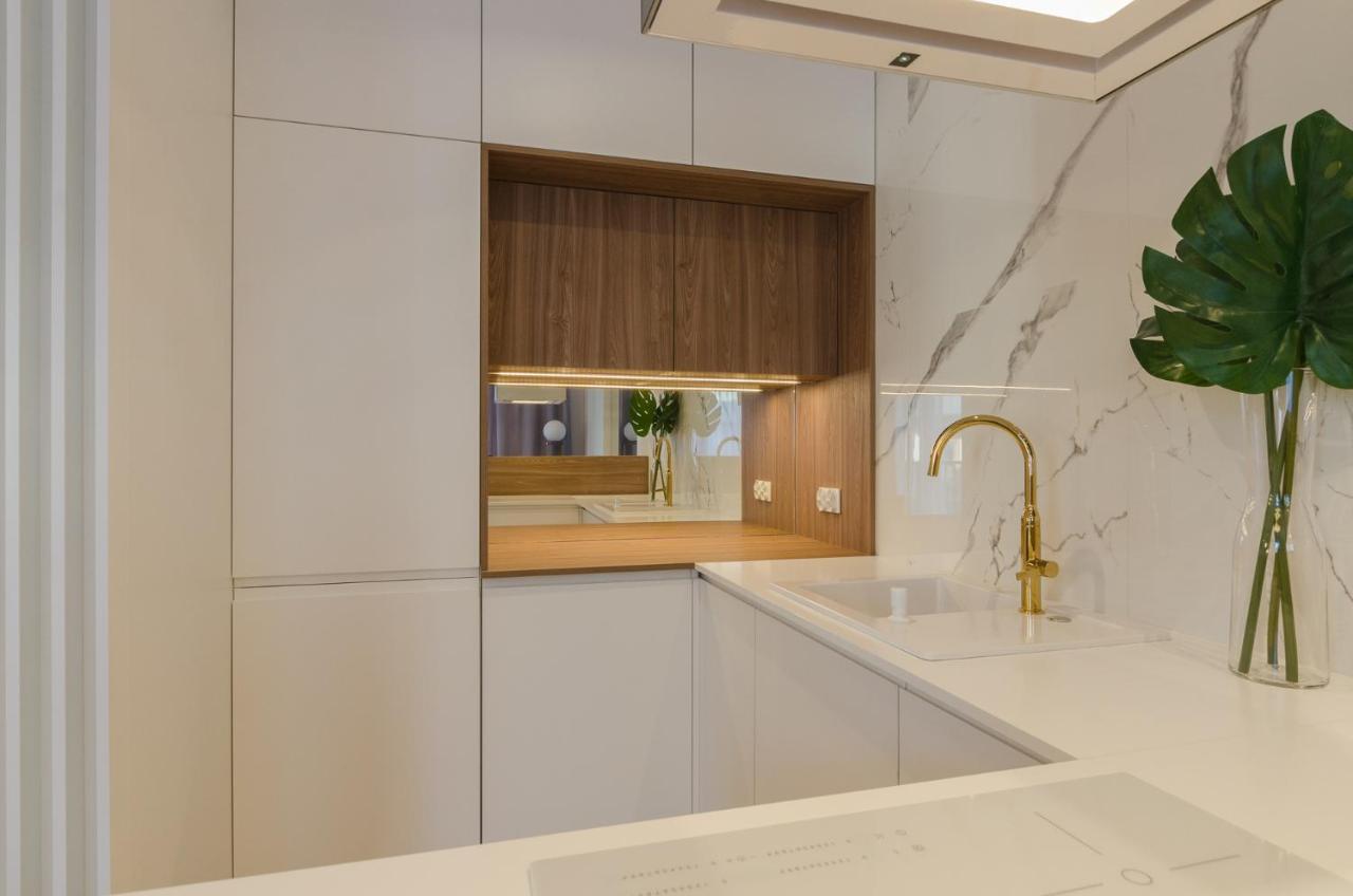 Apartament Rozana พอซนาน ภายนอก รูปภาพ