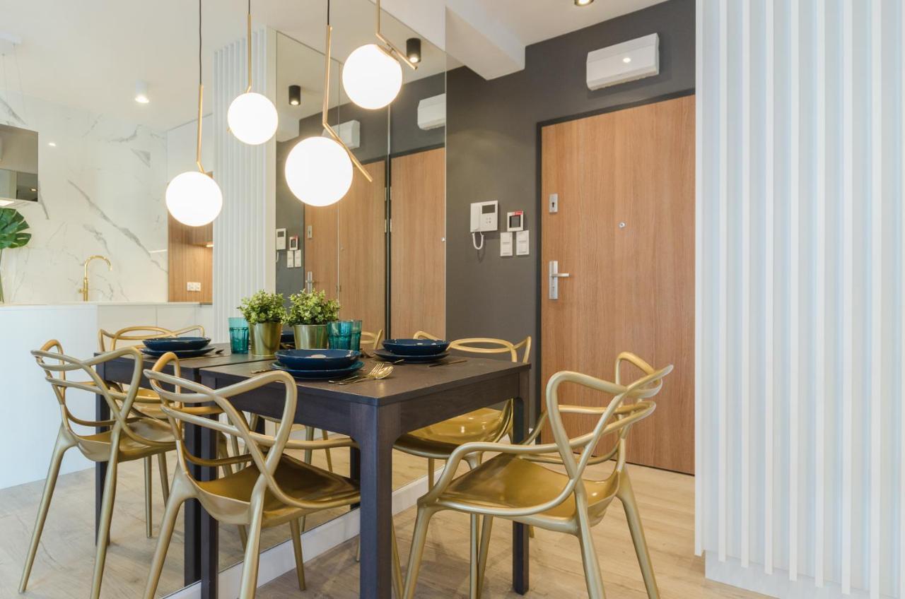 Apartament Rozana พอซนาน ภายนอก รูปภาพ