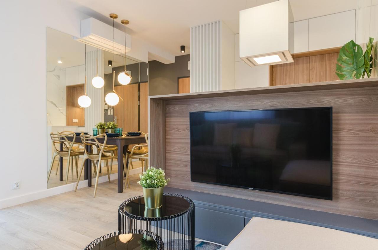 Apartament Rozana พอซนาน ภายนอก รูปภาพ
