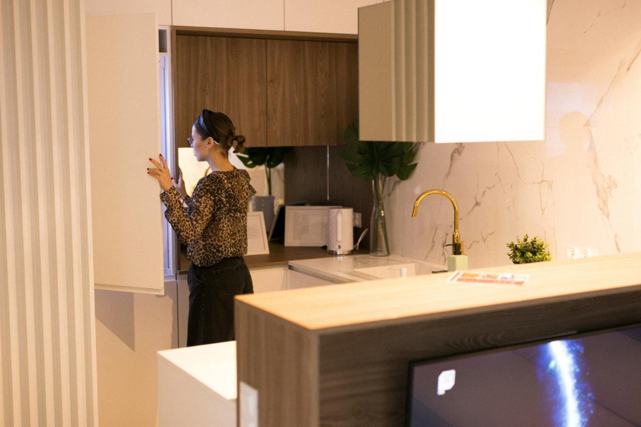 Apartament Rozana พอซนาน ภายนอก รูปภาพ